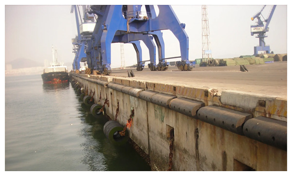 揚(yáng)州安港橡膠制品有限公司